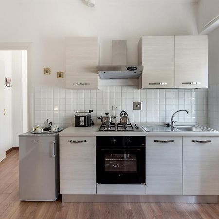 San Jacopino - Flo Apartments Флоренция Стая снимка